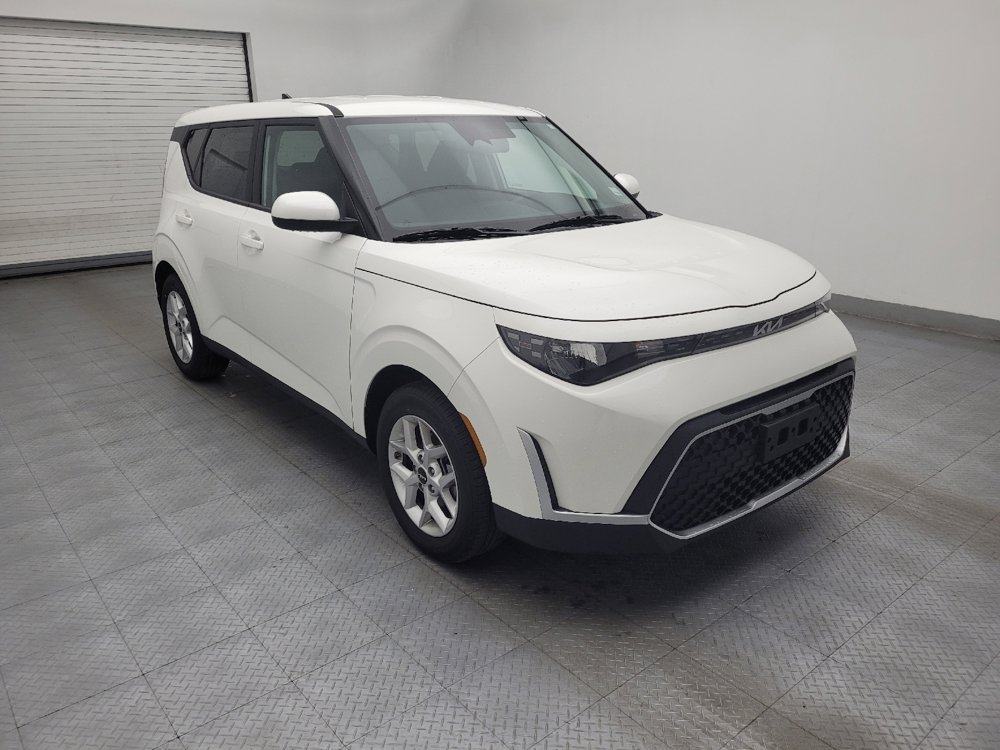Used 2025 Kia Soul S image 13