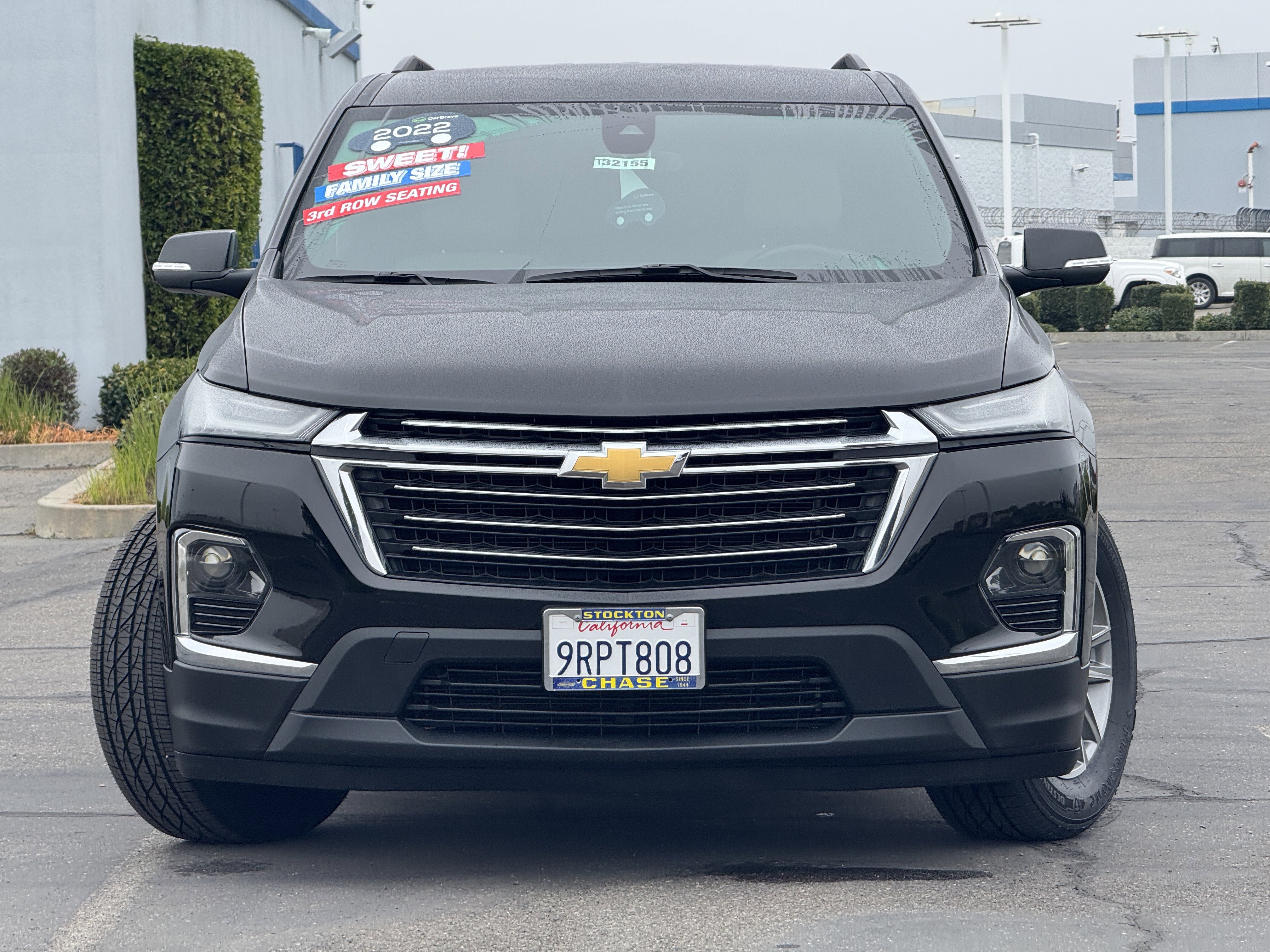 Certified 2022 Chevrolet Traverse LT image 2