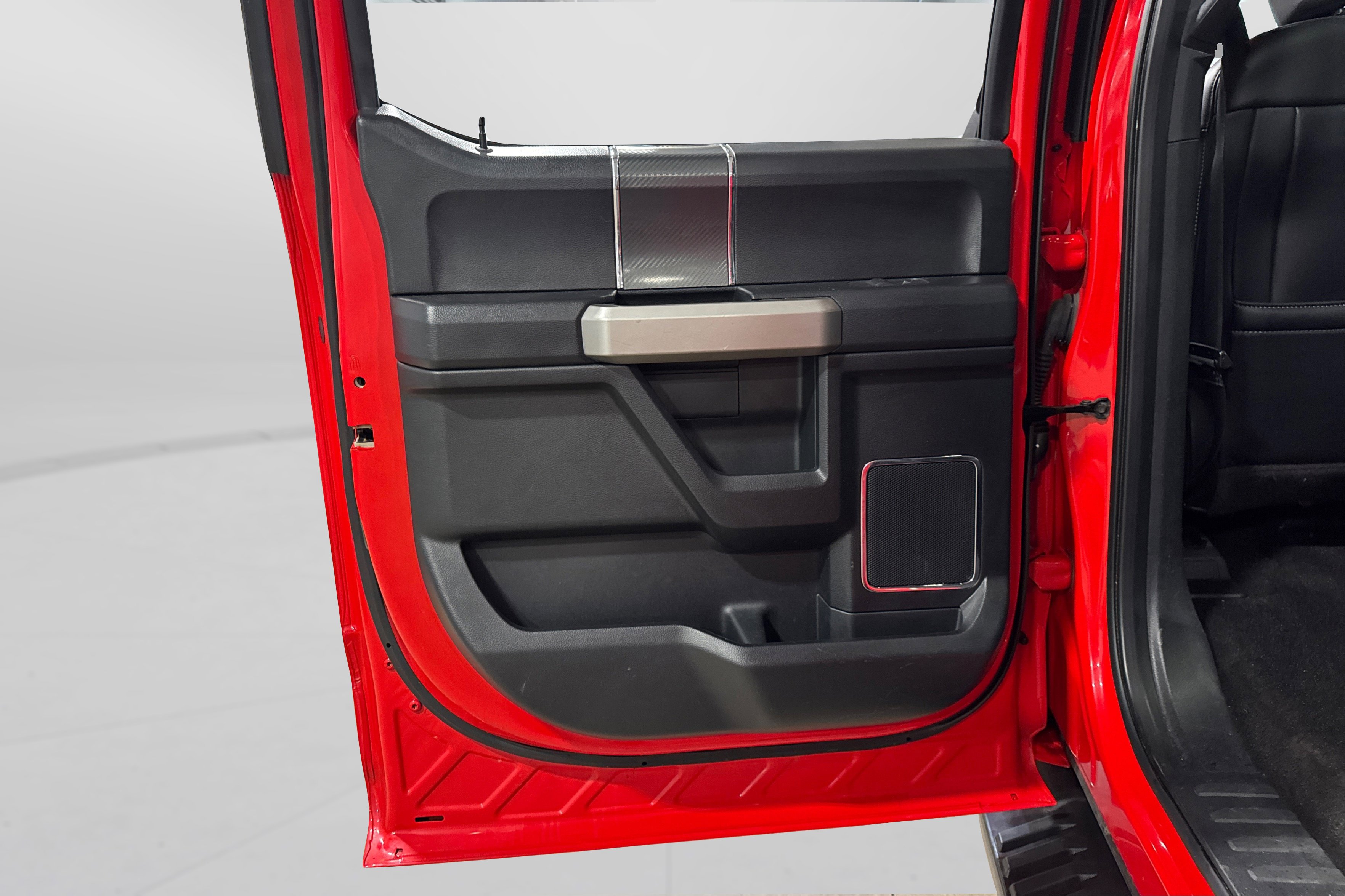 Used 2020 Ford F150 Lariat w/ Equipment Group 502A Luxury image 41