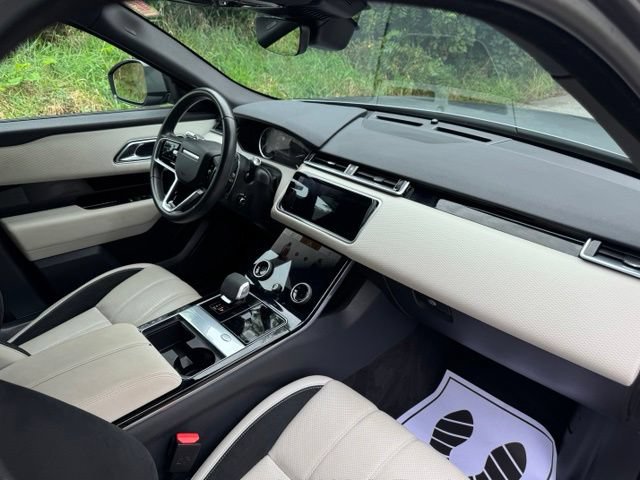 Certified 2023 Land Rover Range Rover Velar R-Dynamic S AWD/4WD image 19