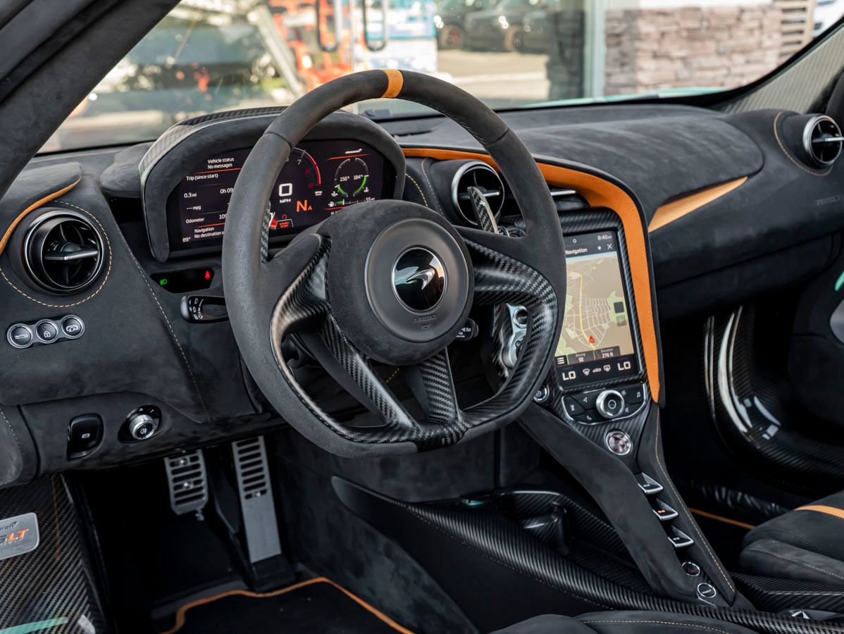 Used 2022 McLaren 765LT RWD image 22