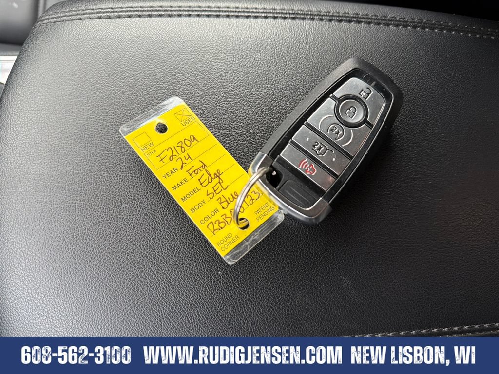Used 2024 Ford Edge SEL w/ Convenience Package AWD/4WD image 30