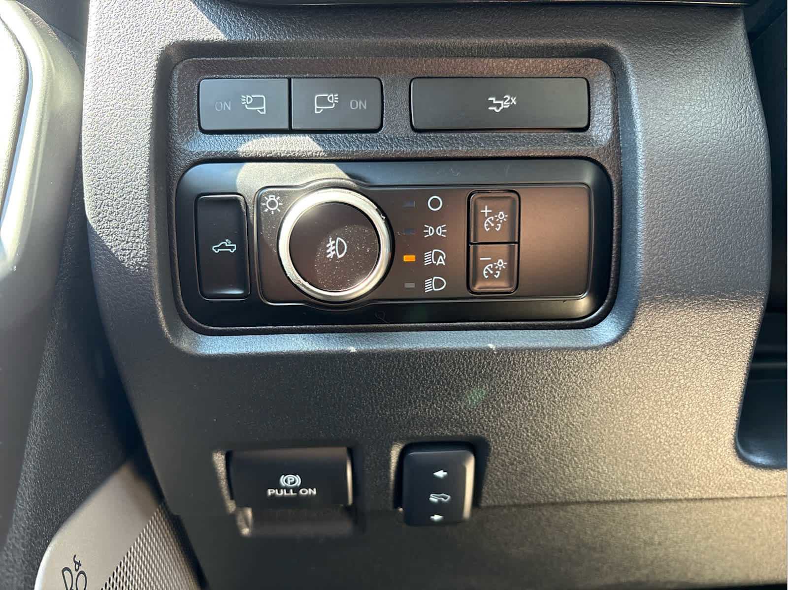 Used 2024 Ford F250 Lariat image 29