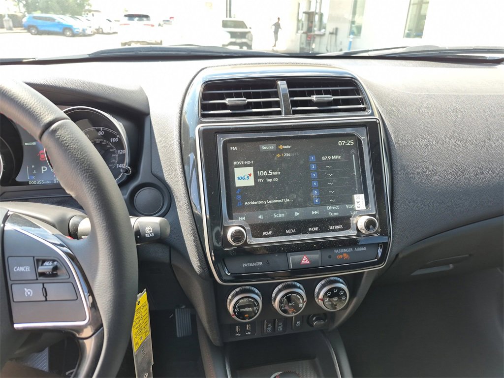 Used 2025 Mitsubishi Outlander Sport LE image 34