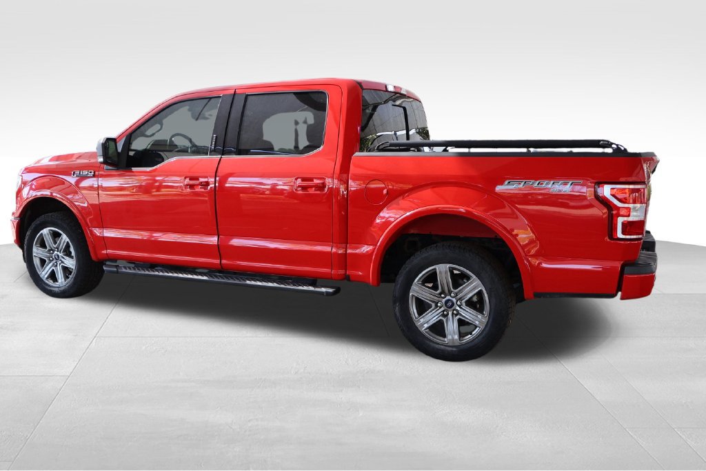 Used 2018 Ford F150 XLT w/ Equipment Group 302A Luxury AWD/4WD image 12