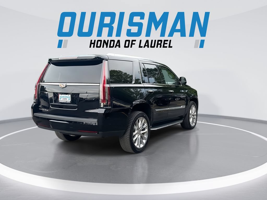 Used 2019 Cadillac Escalade Luxury AWD/4WD image 8