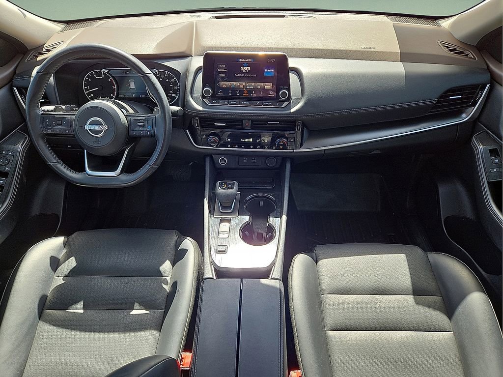 Used 2022 Nissan Rogue SV w/ SV Premium Package image 17