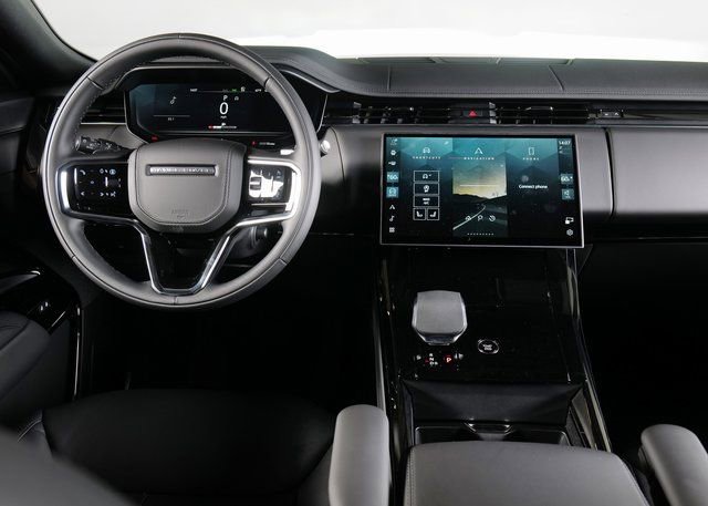 New 2025 Land Rover Range Rover Sport SE image 12