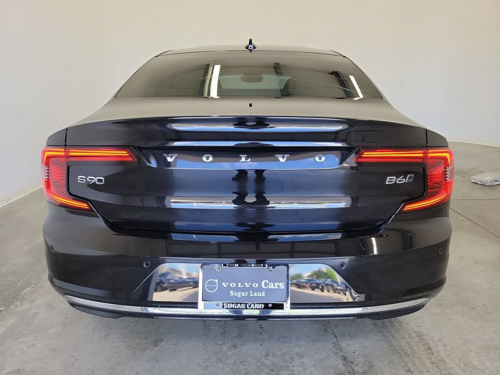 Used 2023 Volvo S90 B6 Plus AWD/4WD image 6