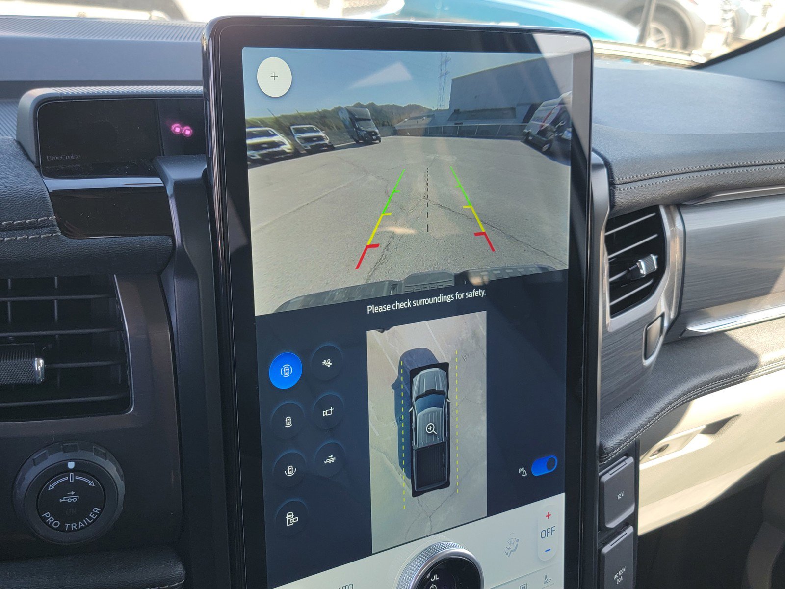 New 2025 Ford F150 Lightning Flash image 19