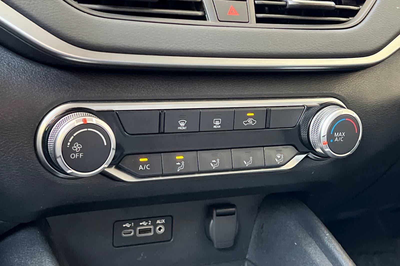 Used 2022 Nissan Altima 2.5 SV FWD image 21