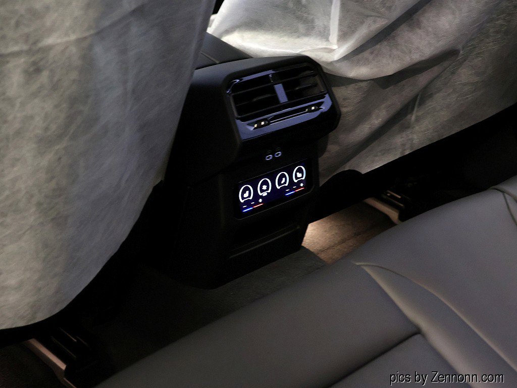 New 2026 BMW M5 Touring image 16