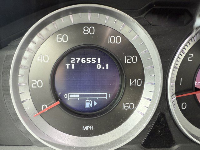 Used 2011 Volvo XC70 3.2 AWD/4WD image 19