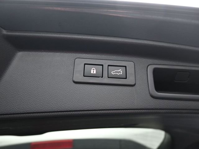 Used 2024 Subaru Forester Premium image 38