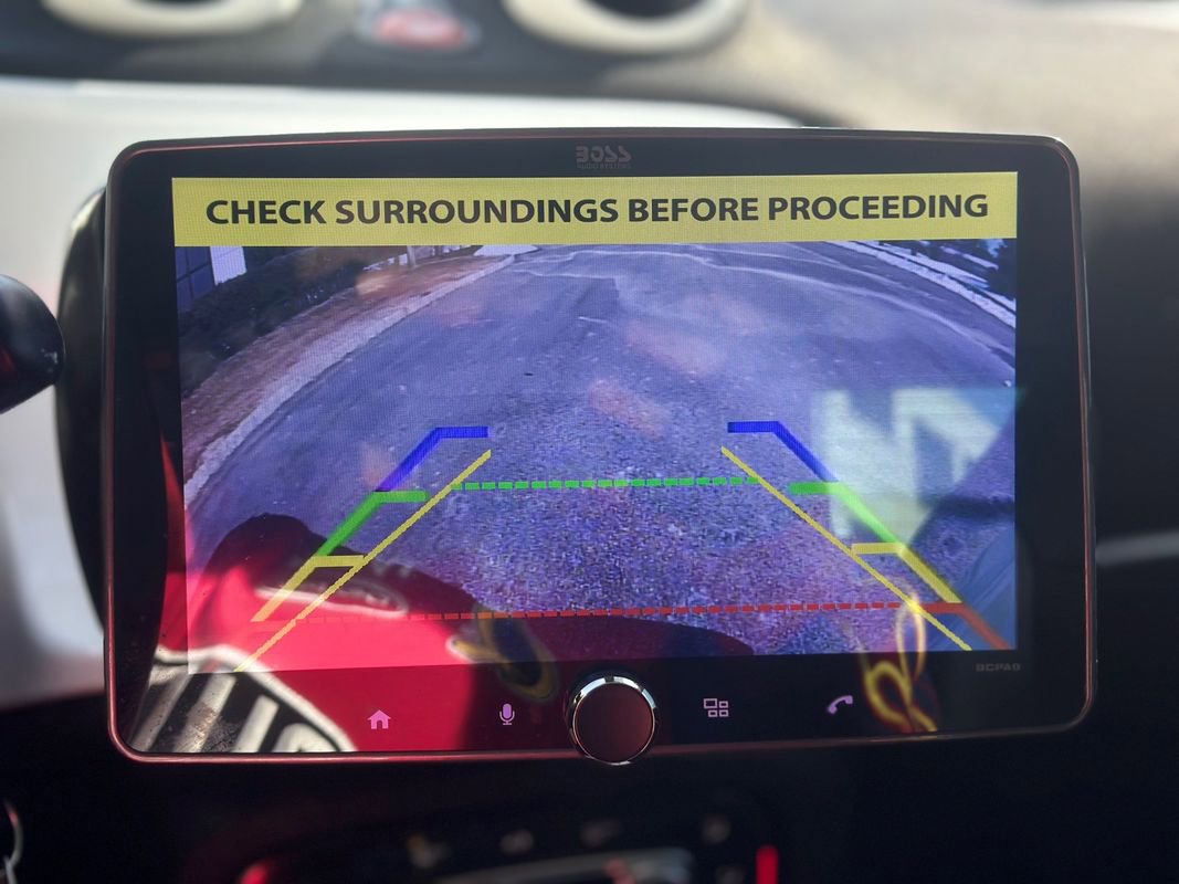 Used 2017 smart fortwo pure image 13