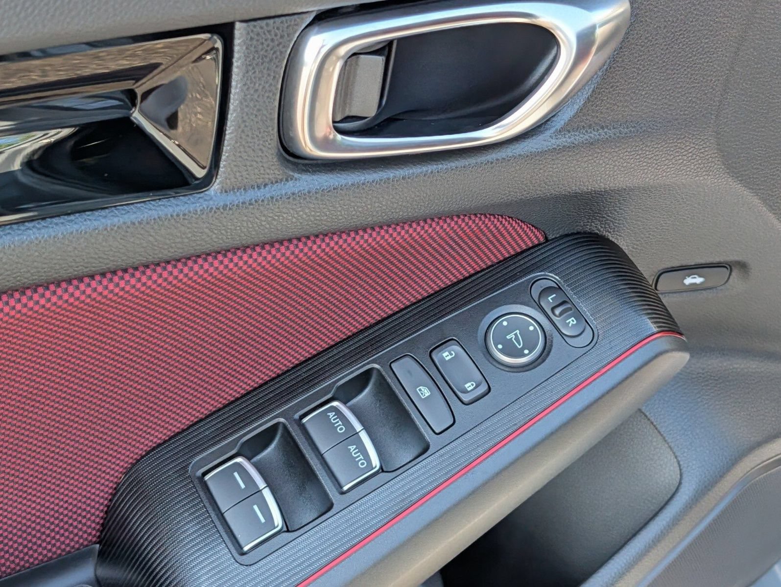 Used 2025 Honda Civic Si image 25