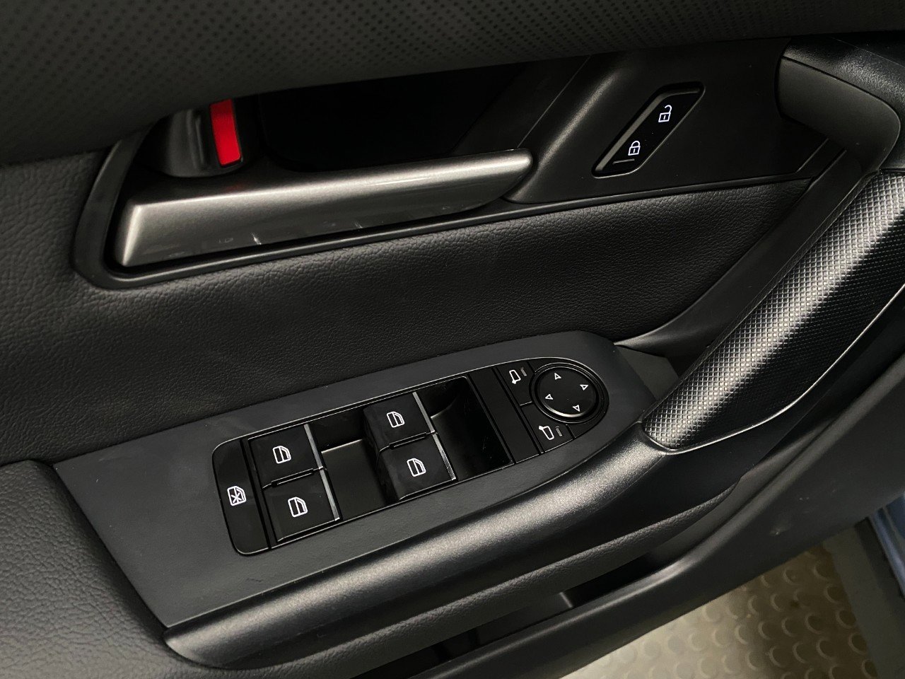 New 2026 MAZDA CX-50 AWD 2.5 S w/ Weather Package image 28