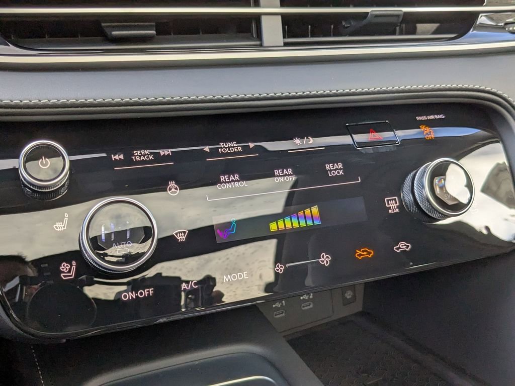 New 2026 INFINITI QX60 Luxe image 22