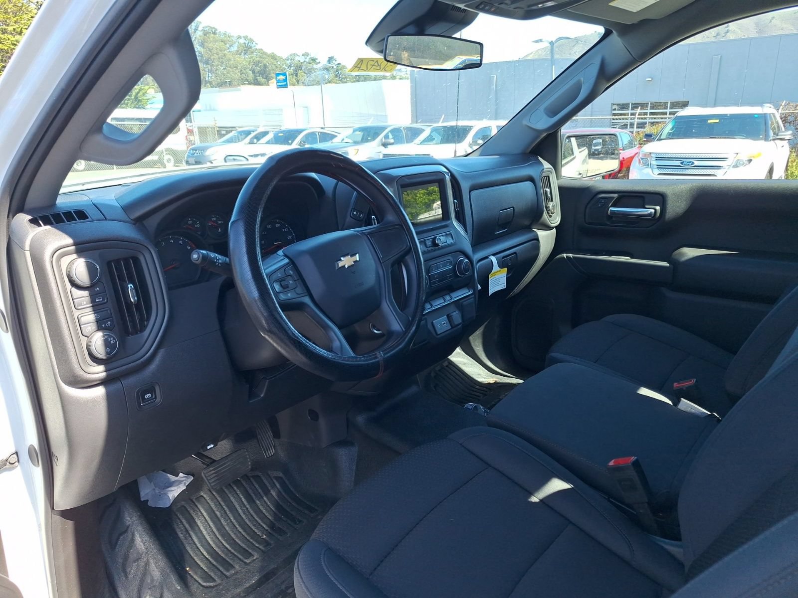 Used 2025 Chevrolet Silverado 1500 W/T w/ Trailering Package AWD/4WD image 10