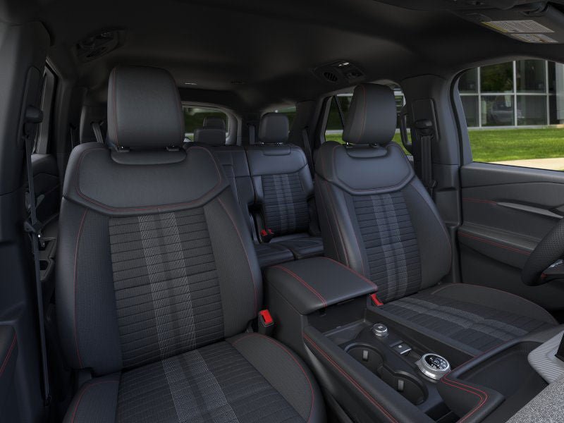 New 2026 Ford Explorer ST-Line w/ ST-Line Street Pack AWD/4WD image 10