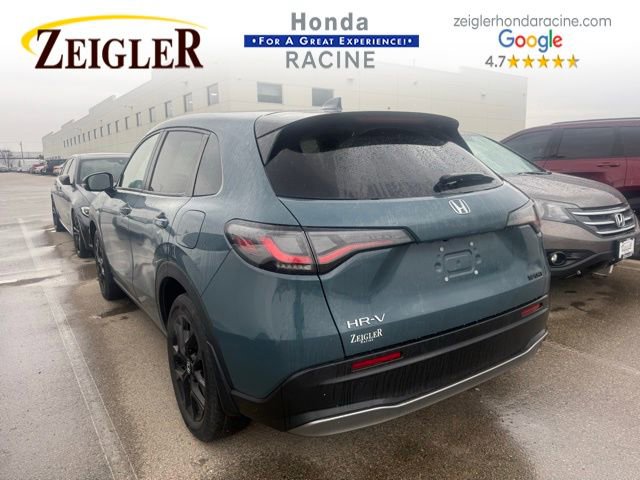 Used 2024 Honda HR-V Sport image 2