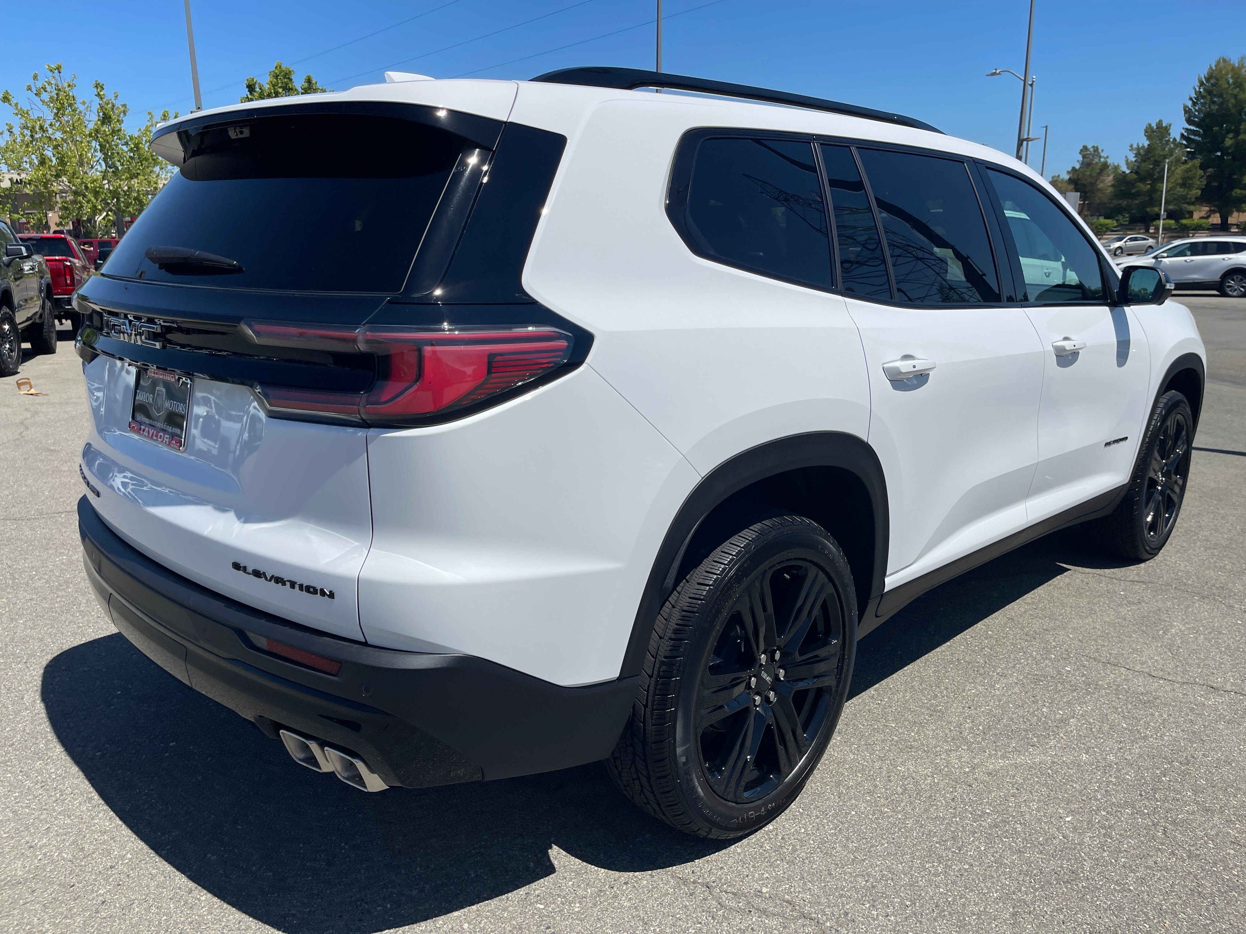New 2026 GMC Acadia Elevation w/ Black Edition AWD/4WD image 5