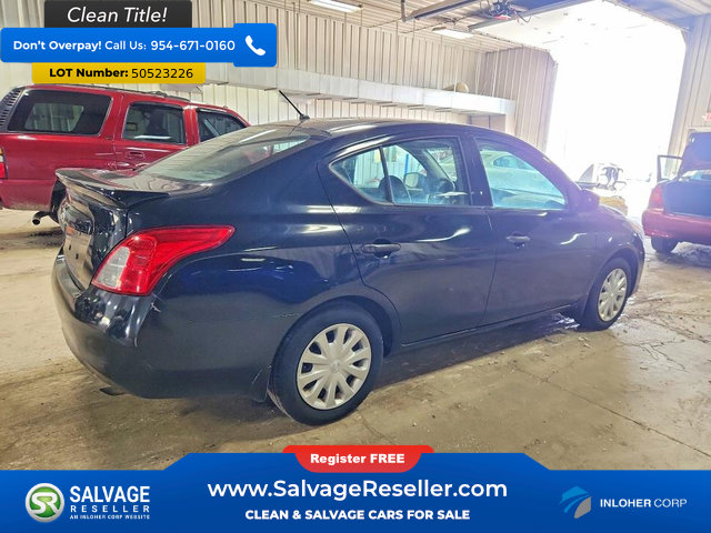 Used 2016 Nissan Versa S Plus FWD image 4