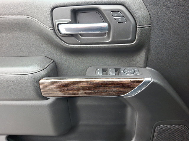 Used 2020 GMC Sierra 1500 Elevation image 13