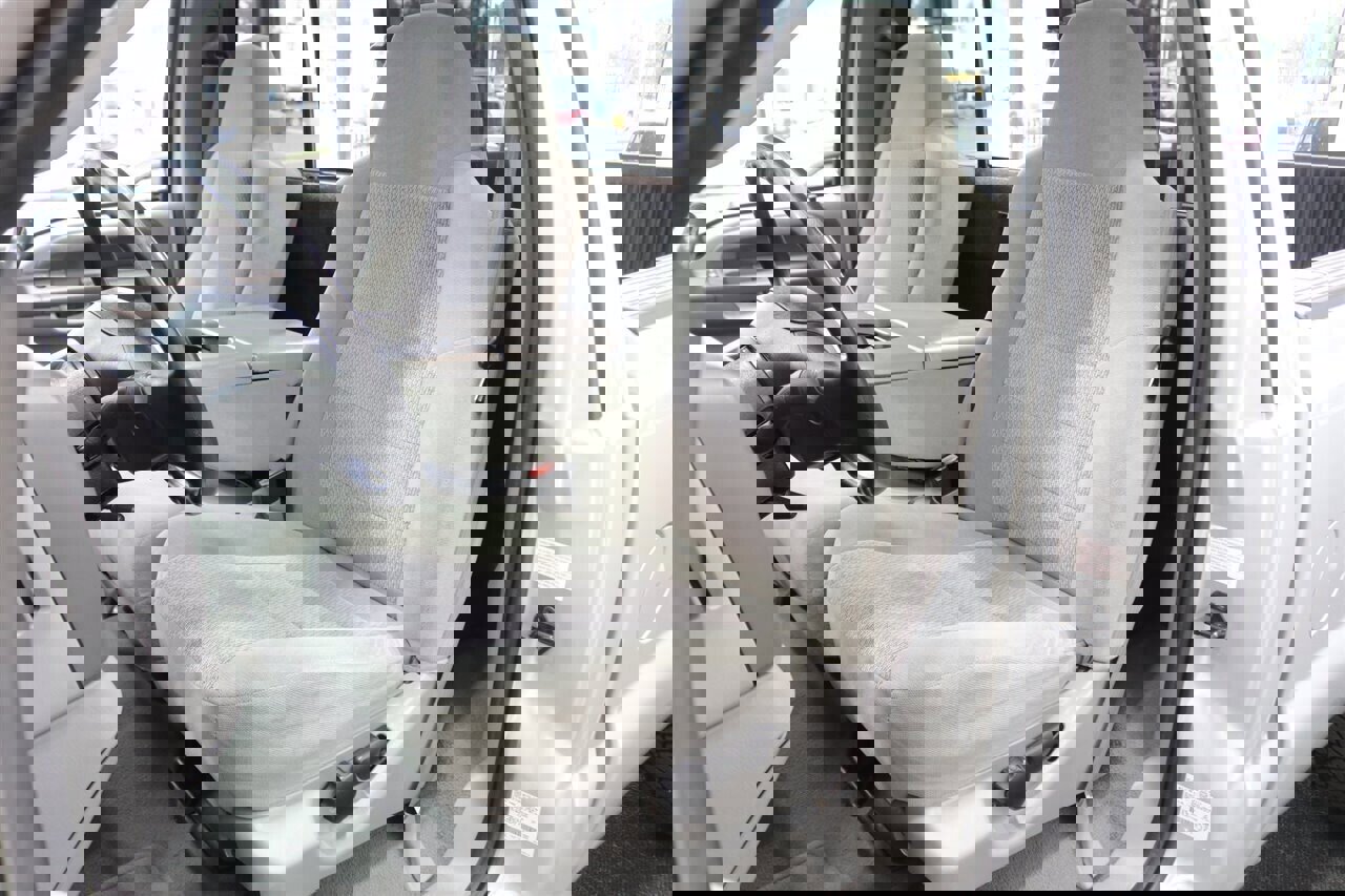 Used 2003 Ford F250 XLT image 23