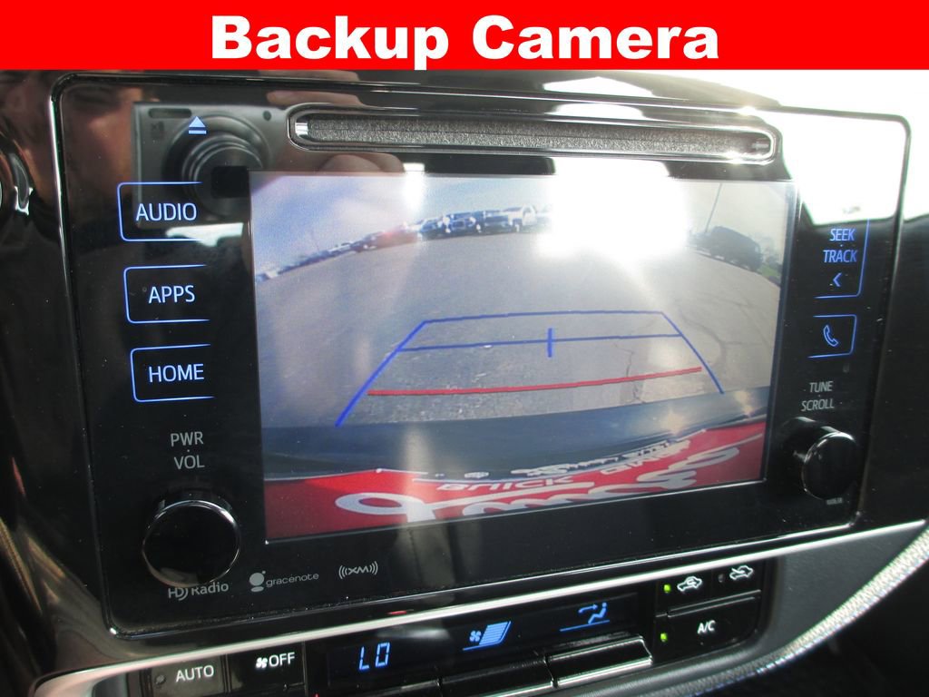 Used 2018 Toyota Corolla XSE image 15