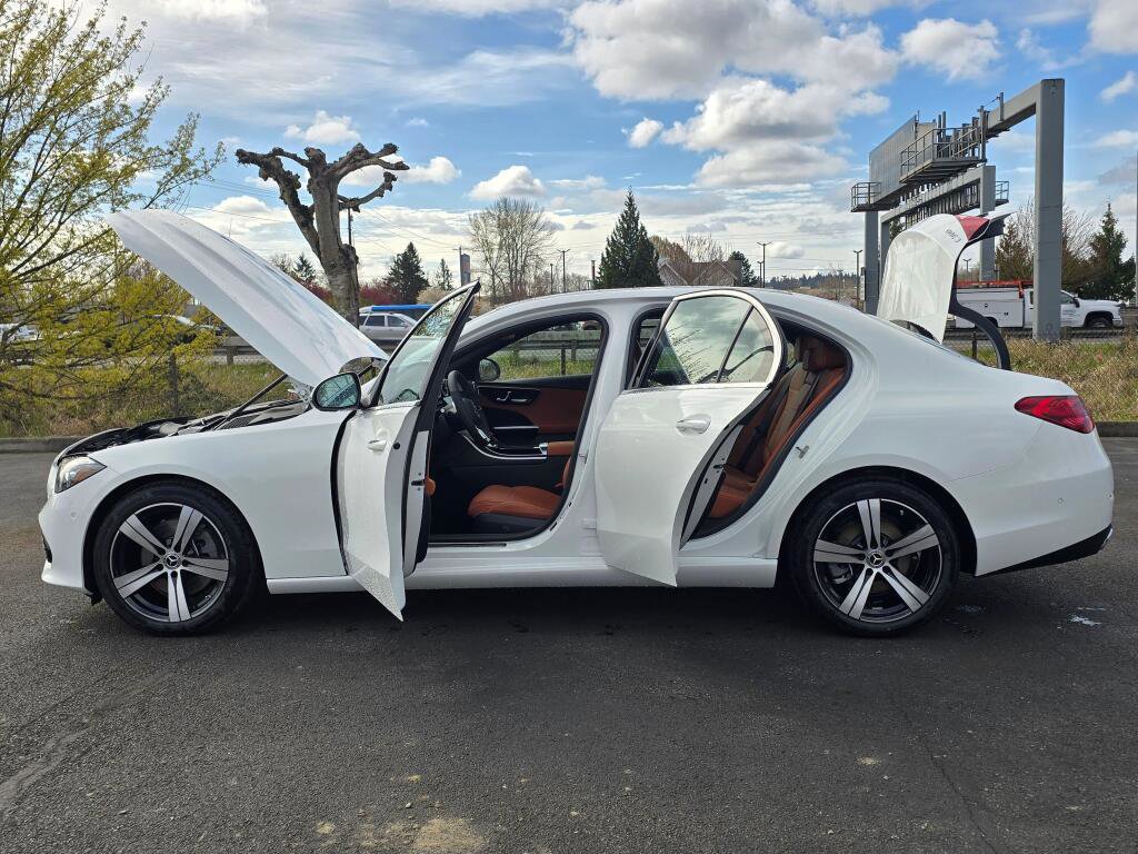 New 2026 Mercedes-Benz C 300 4MATIC Sedan image 12