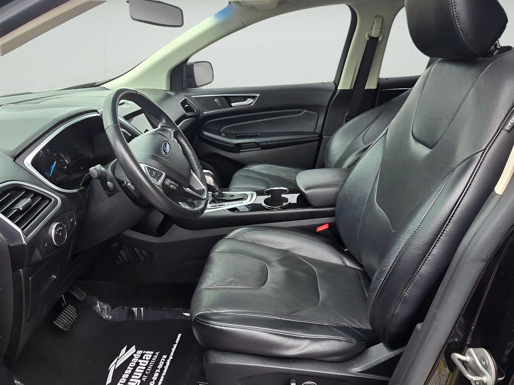 Used 2016 Ford Edge Titanium w/ Equipment Group 301A image 30