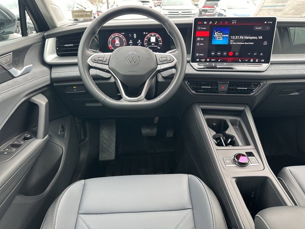 New 2026 Volkswagen Tiguan SE image 13