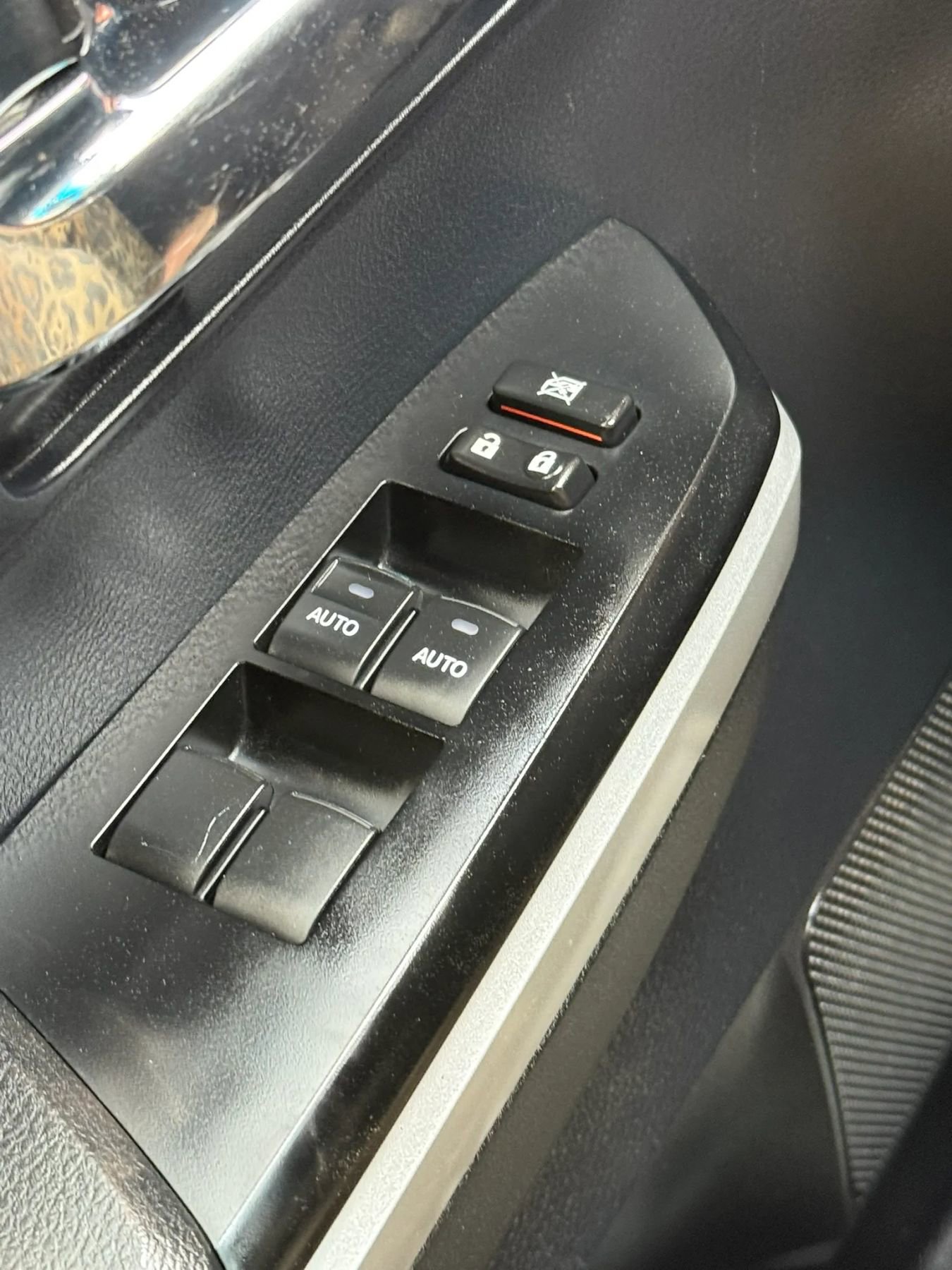 Used 2014 Toyota Tundra 1794 Edition image 27