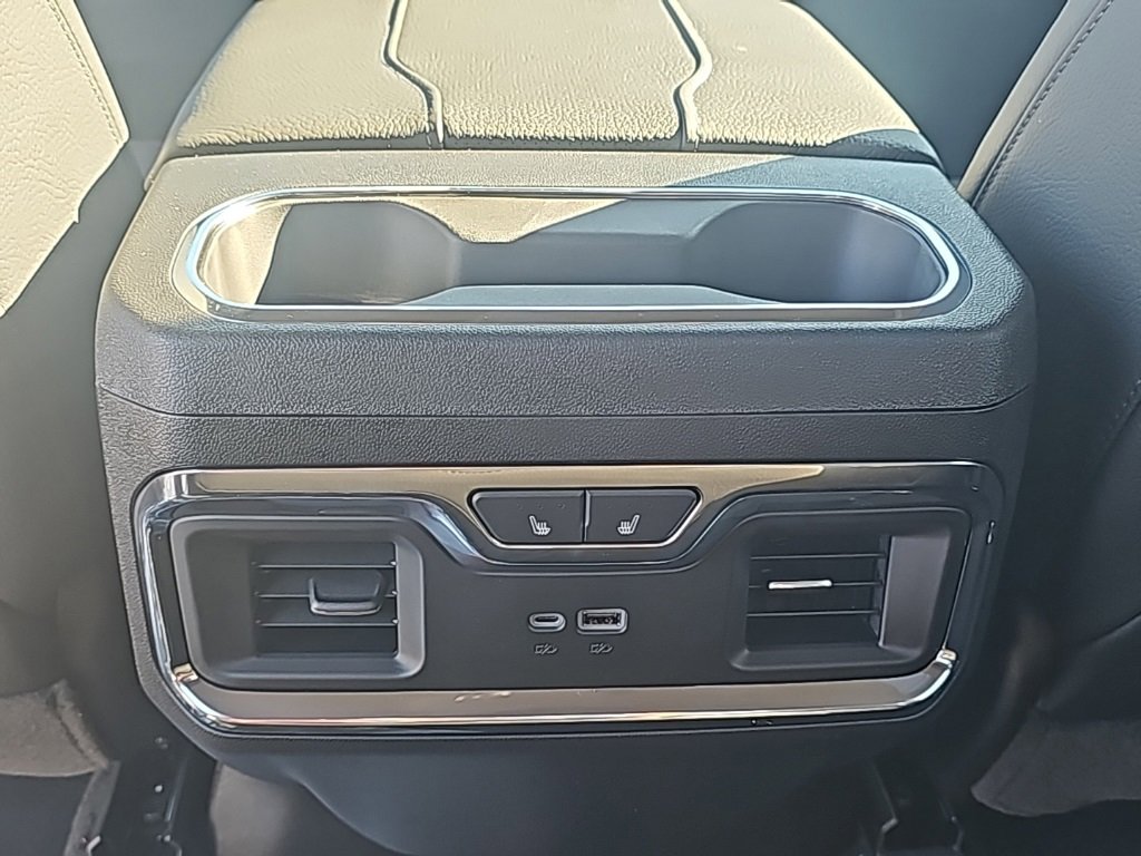 New 2026 GMC Sierra 3500 Denali image 15