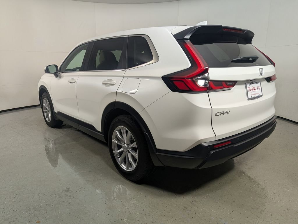 Used 2023 Honda CR-V EX-L image 5