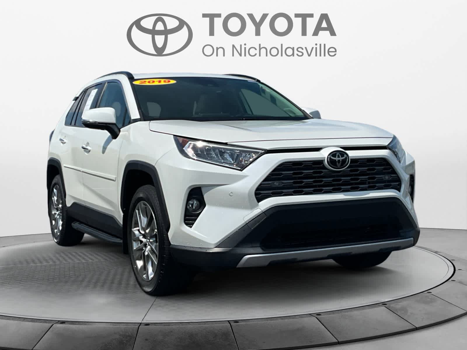 Used 2019 Toyota RAV4 Limited w/ Protection Package AWD/4WD image 8
