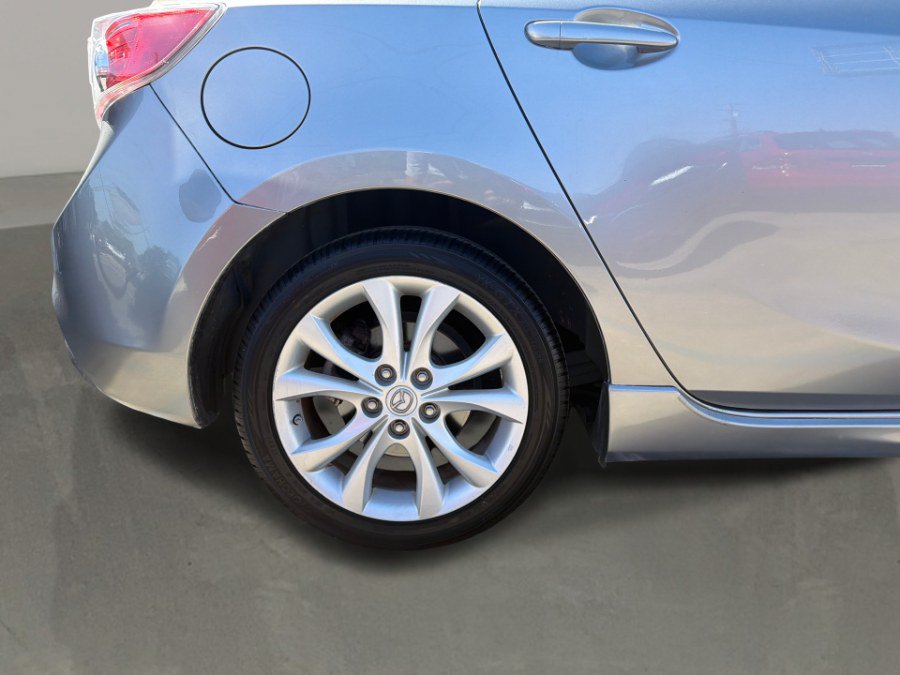 Used 2011 MAZDA MAZDA3 s Sport FWD image 24