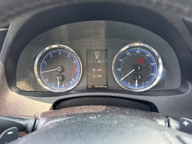 Used 2018 Toyota Corolla XSE FWD image 25