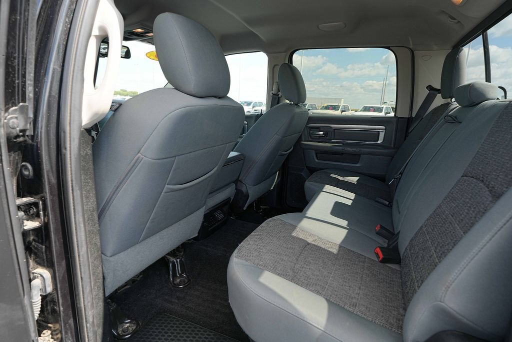 Used 2016 RAM 3500 Big Horn AWD/4WD image 14