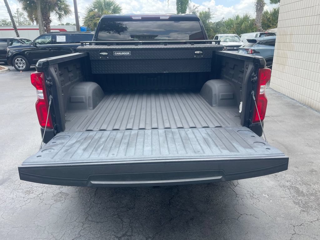 Used 2022 Chevrolet Silverado 1500 RST AWD/4WD image 5