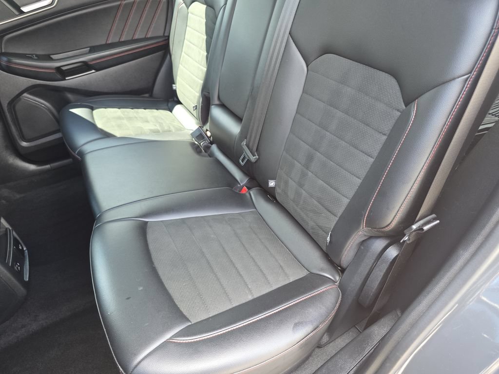 Used 2021 Ford Edge ST-Line AWD/4WD image 20