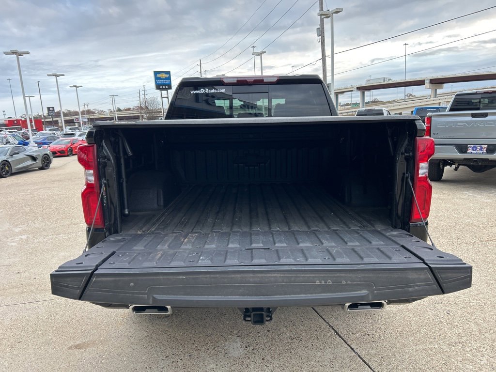 Used 2025 Chevrolet Silverado 1500 High Country w/ High Country Premium Package image 7