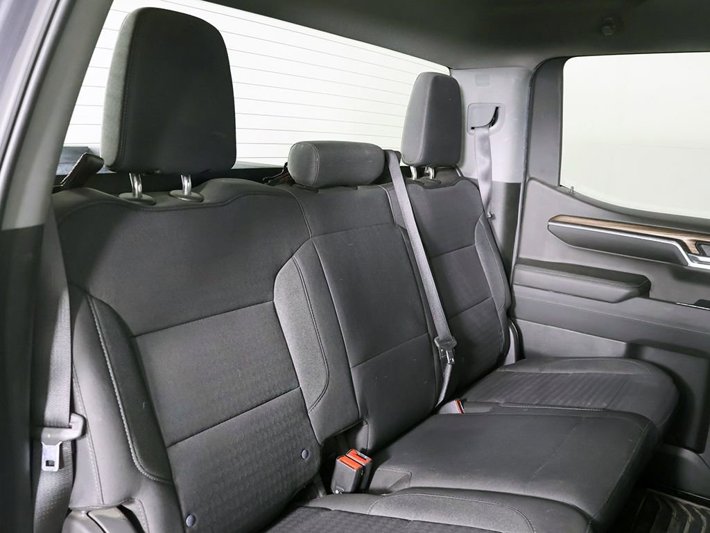 Used 2023 Chevrolet Silverado 1500 LT AWD/4WD image 29