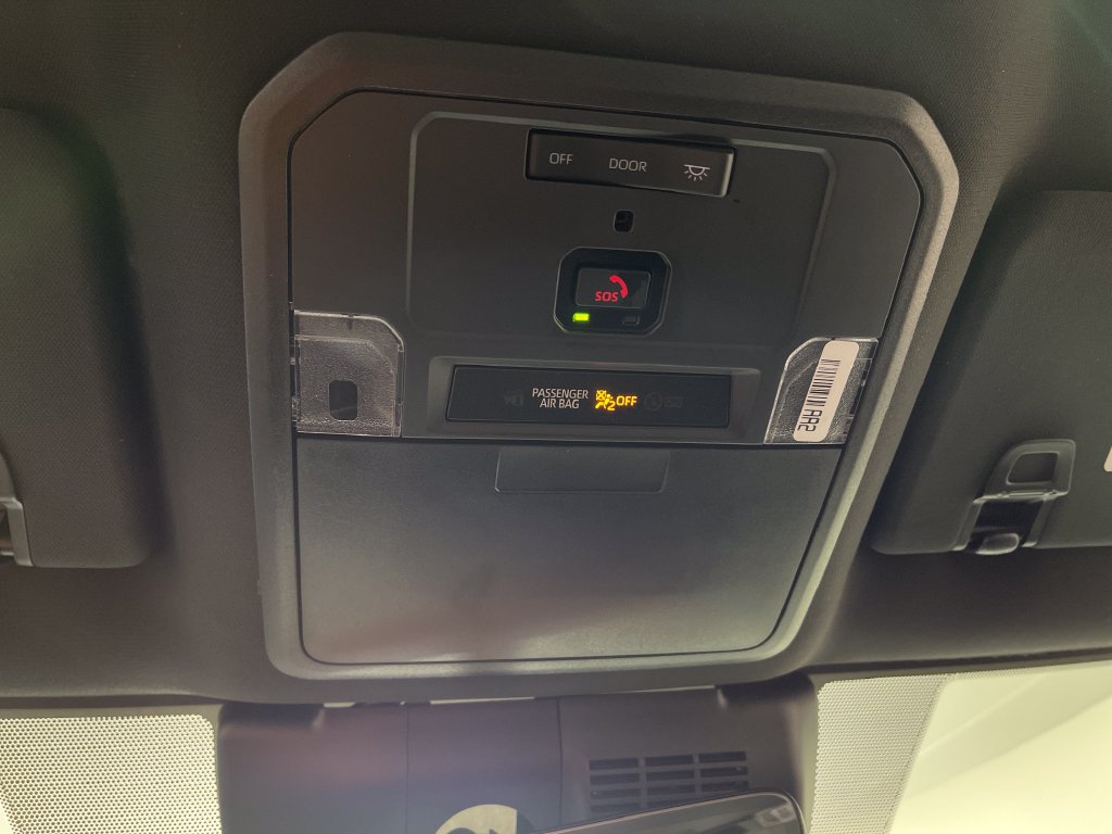 Certified 2025 Toyota Tacoma TRD Sport AWD/4WD image 26