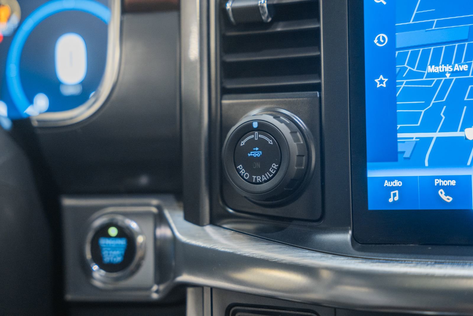 Used 2023 Ford F150 Lariat w/ Equipment Group 502A High image 28