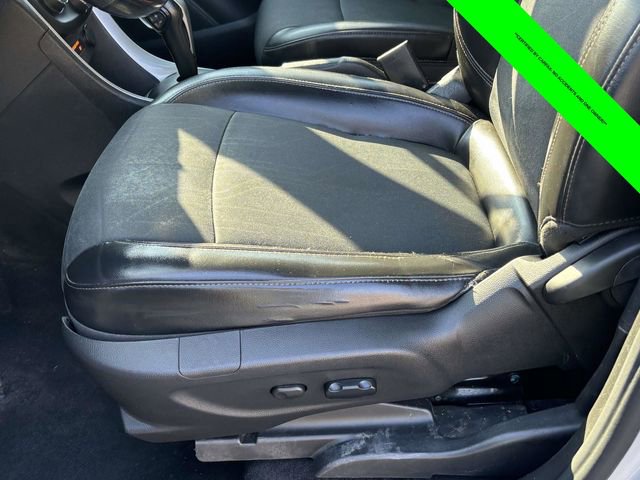 Used 2022 Chevrolet Trax LT w/ Sport Edition image 5