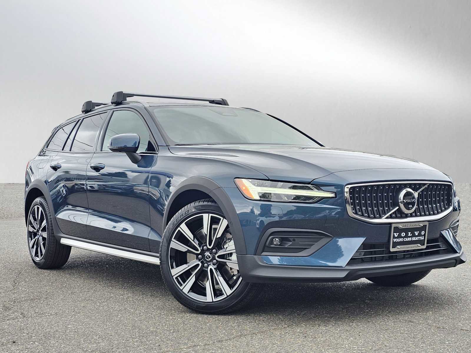 New 2026 Volvo V60 B5 Cross Country Ultra w/ Climate Package image 1