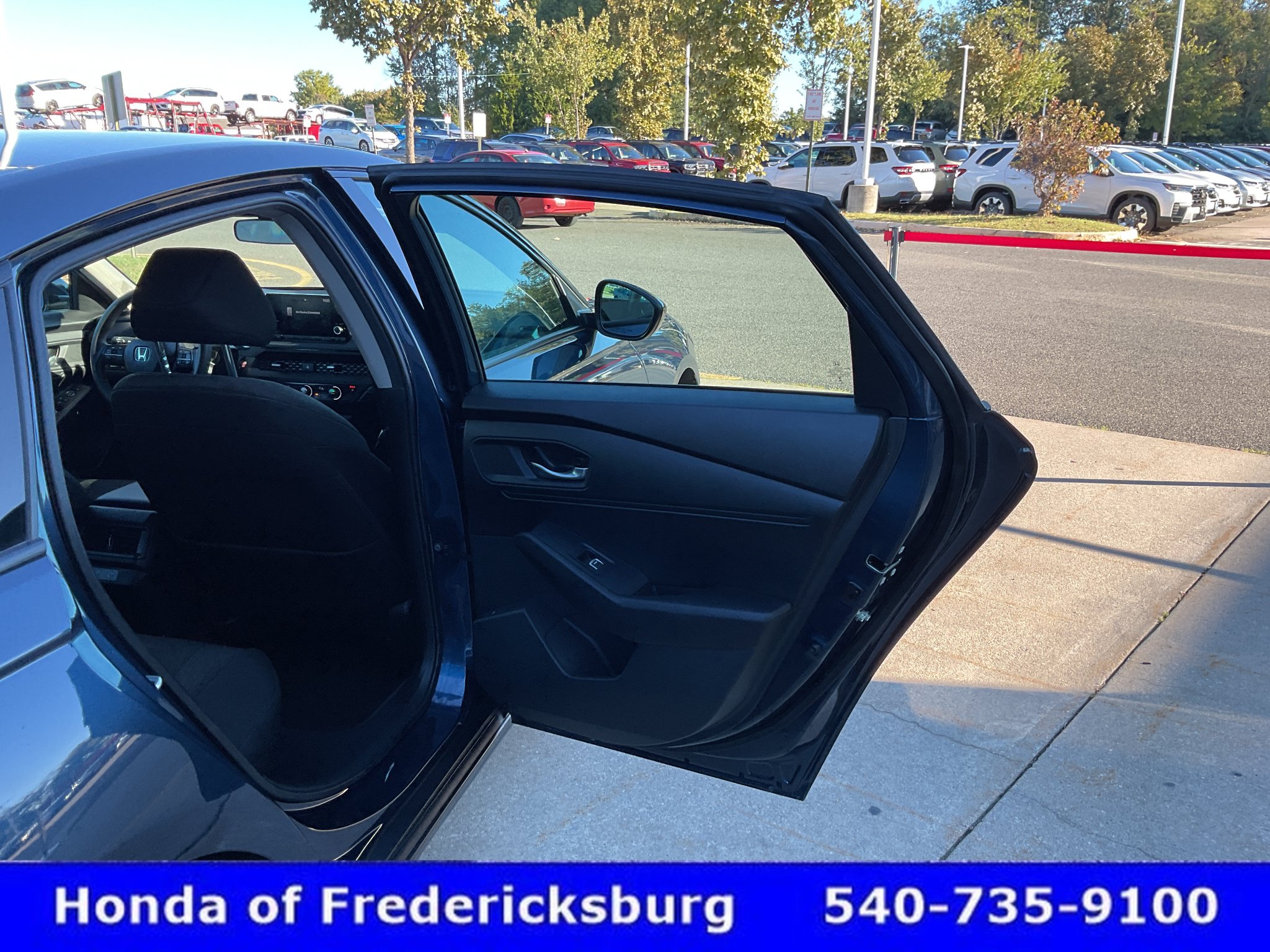 Certified 2025 Honda Accord SE image 18