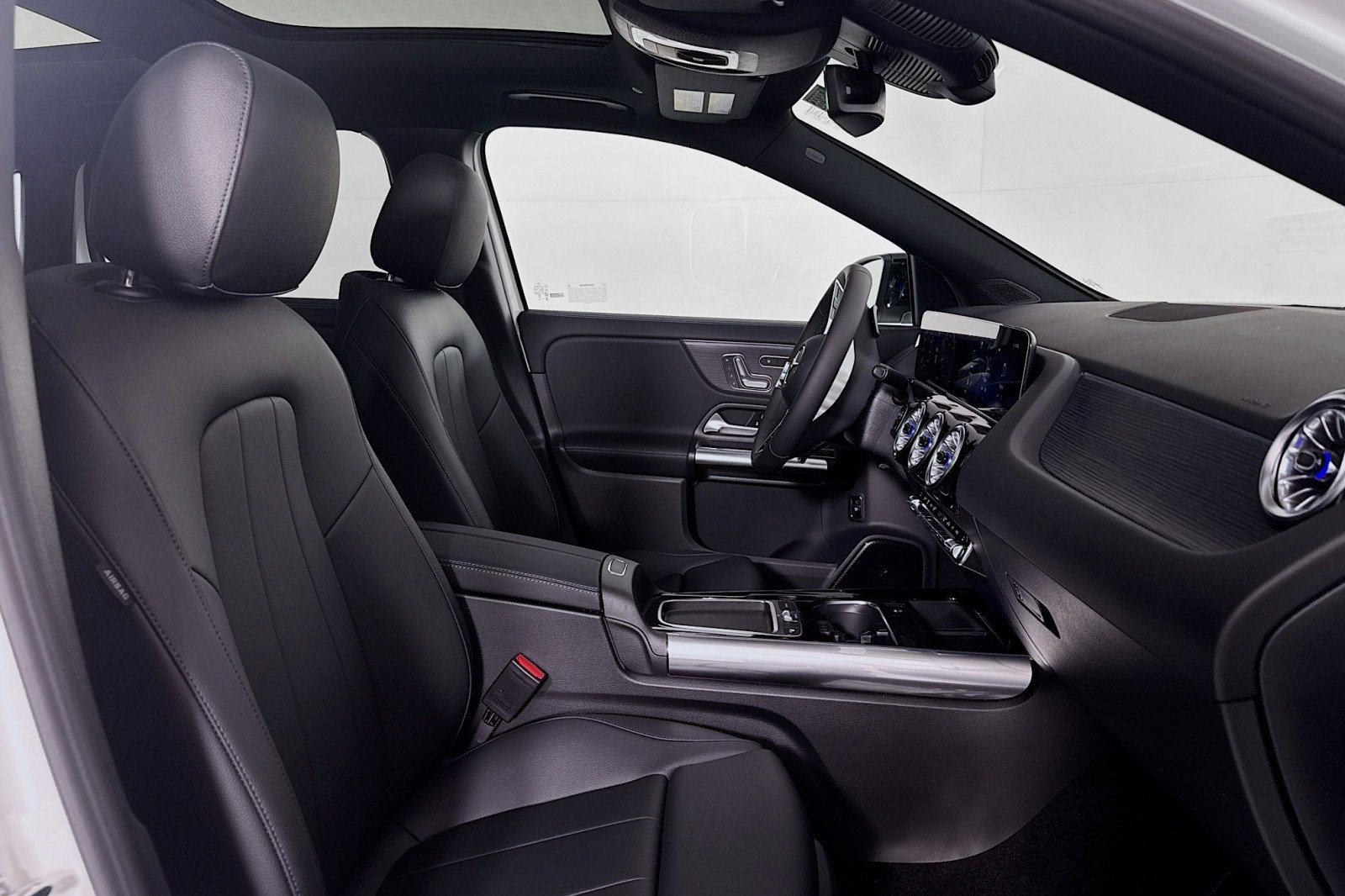 New 2026 Mercedes-Benz GLA 250 image 6